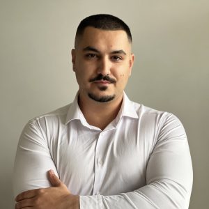 Dimitar Talevski <b>(Founder & CEO)</b>